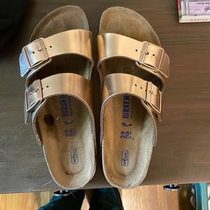 Size 39 rose gold Birkenstocks - only worn once - small stain on sole